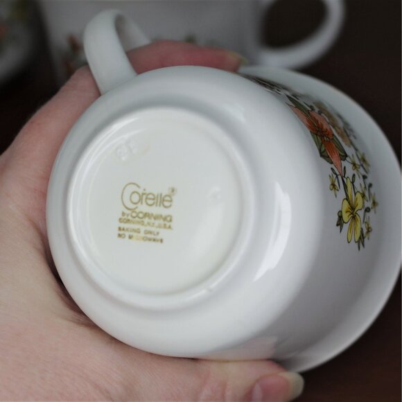 Set of 4 Corelle Tea Cups "Indian Summer" Coffee Cups Floral Trillium Primrose - Picture 4 of 6
